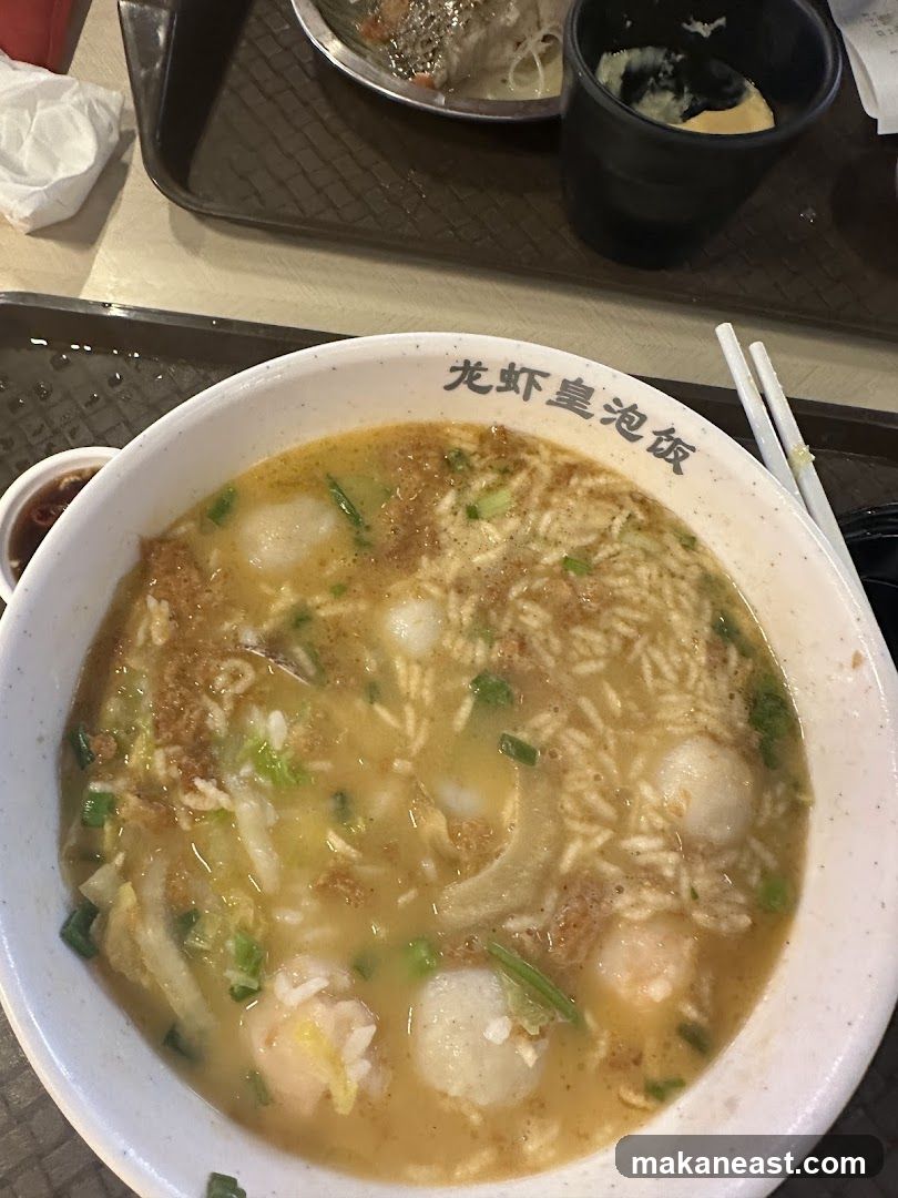Rice Porridge with Seafood and Vegetables