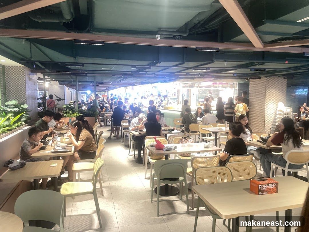 Busy Food Court
