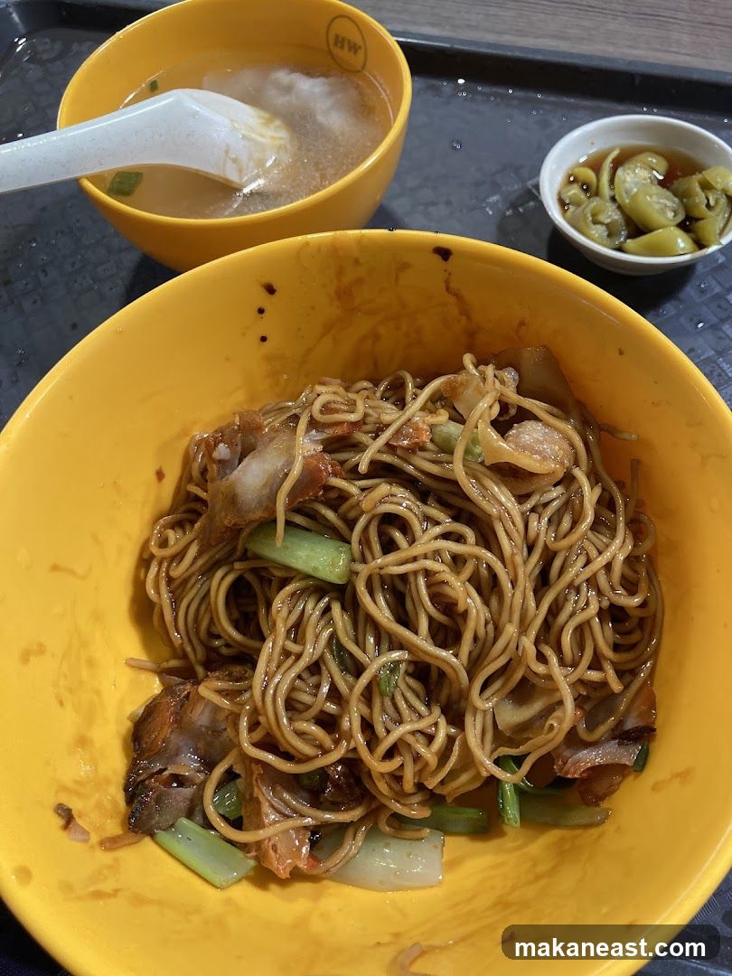 Noodles with Soup and Pickles