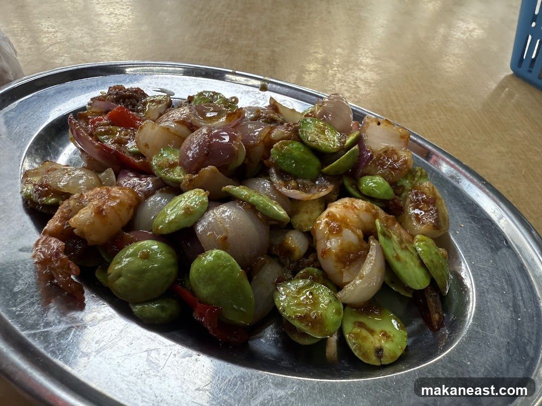 Stir-fried shrimp and petai
