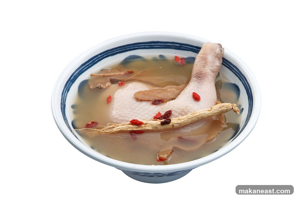 Chicken Soup with Ginseng and Goji Berries