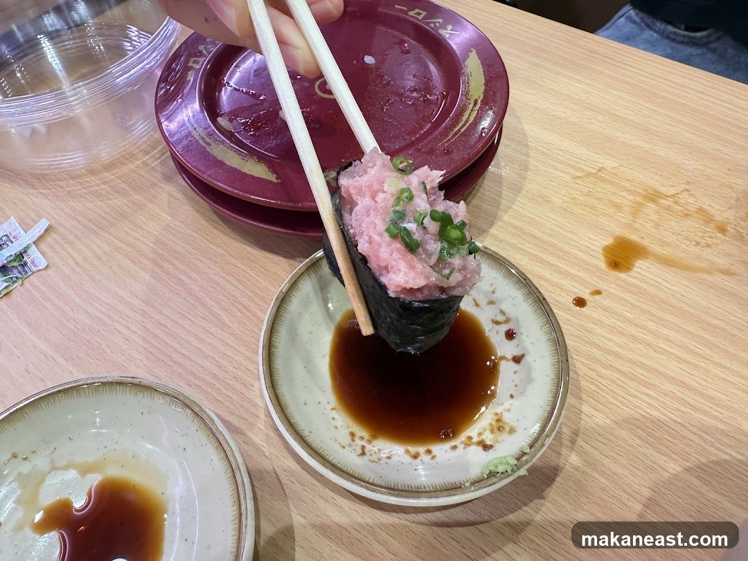 Tuna Gunkan Maki Sushi