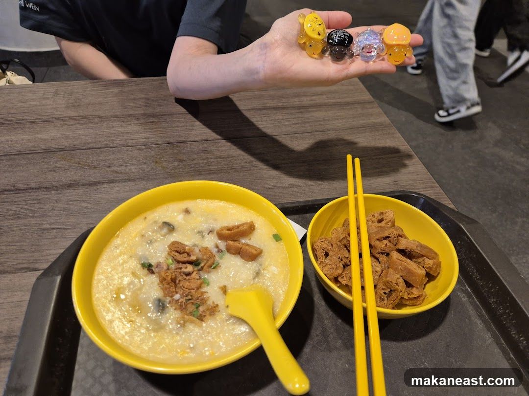 Congee with Fried Dough Sticks