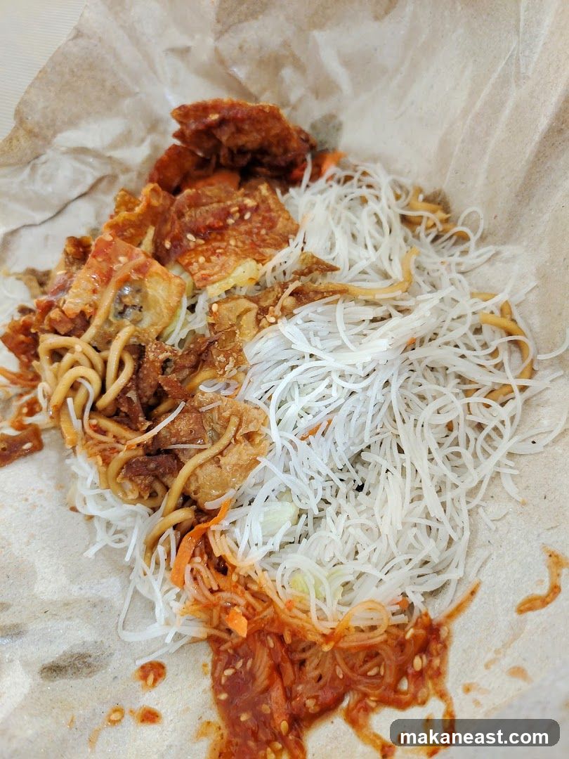 Noodles with Fried Toppings