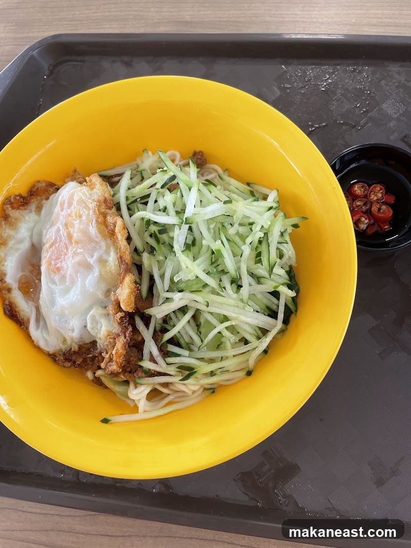Noodles with Fried Egg and Cucumber