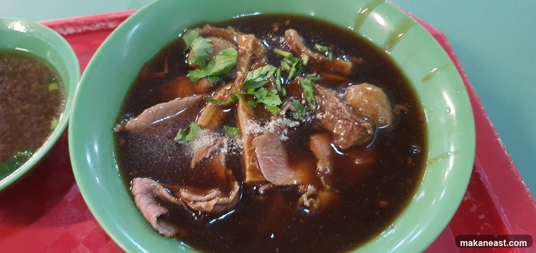 Beef noodle soup