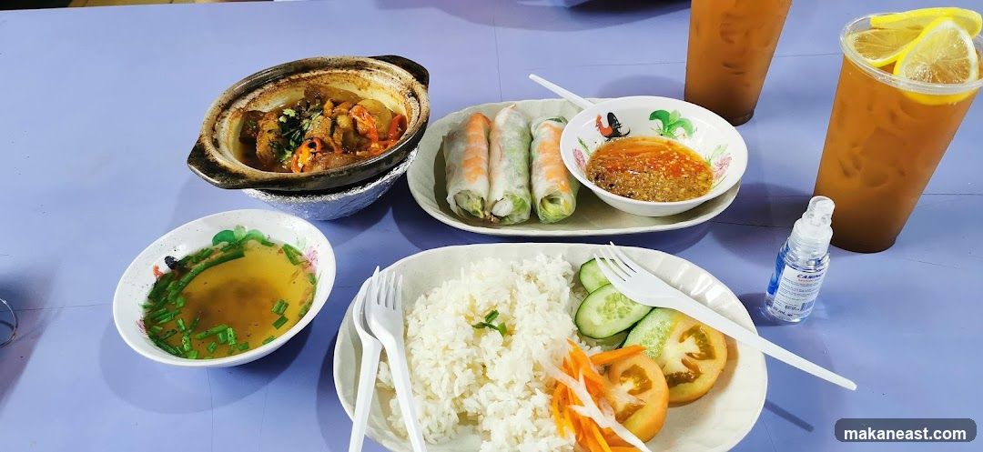 Vietnamese Meal with Drinks