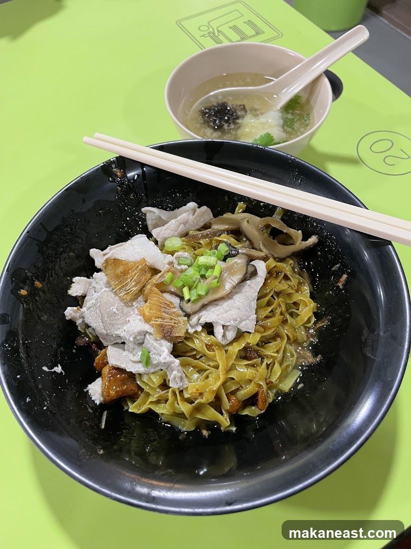 Noodles with Pork and Mushrooms