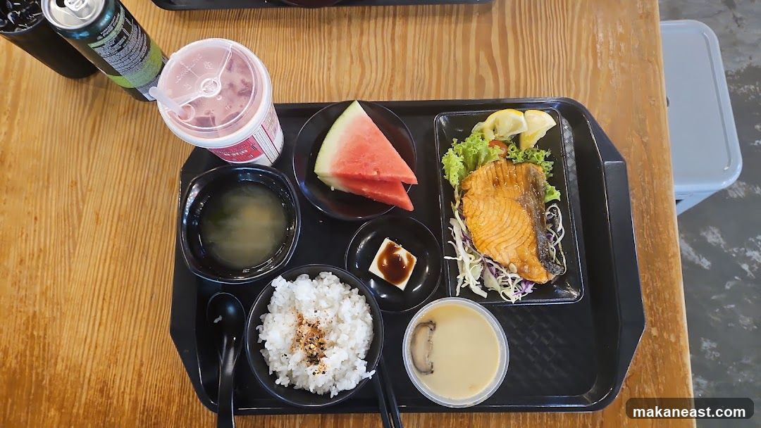 Salmon Set Meal