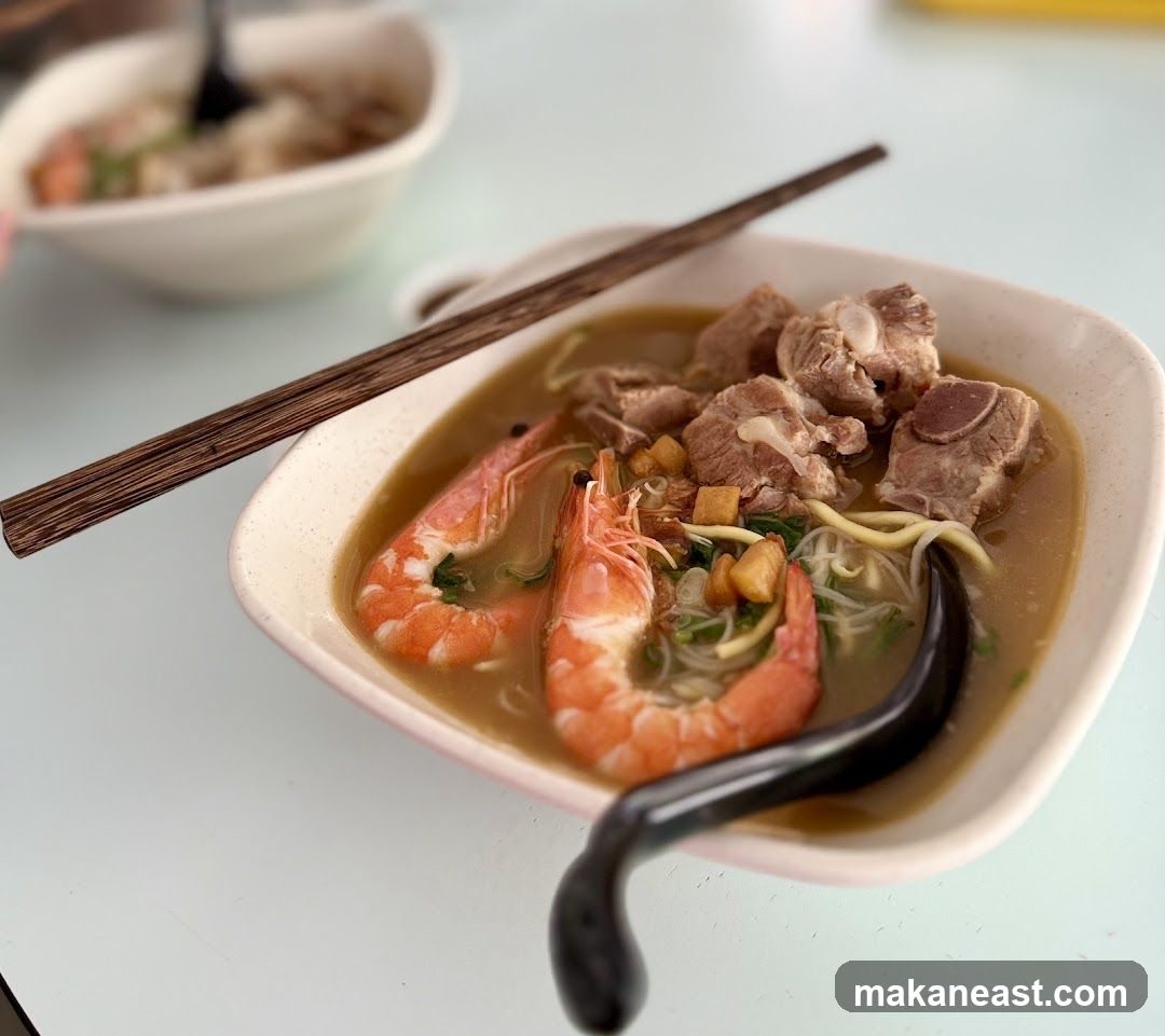 Shrimp and Pork Rib Noodle Soup