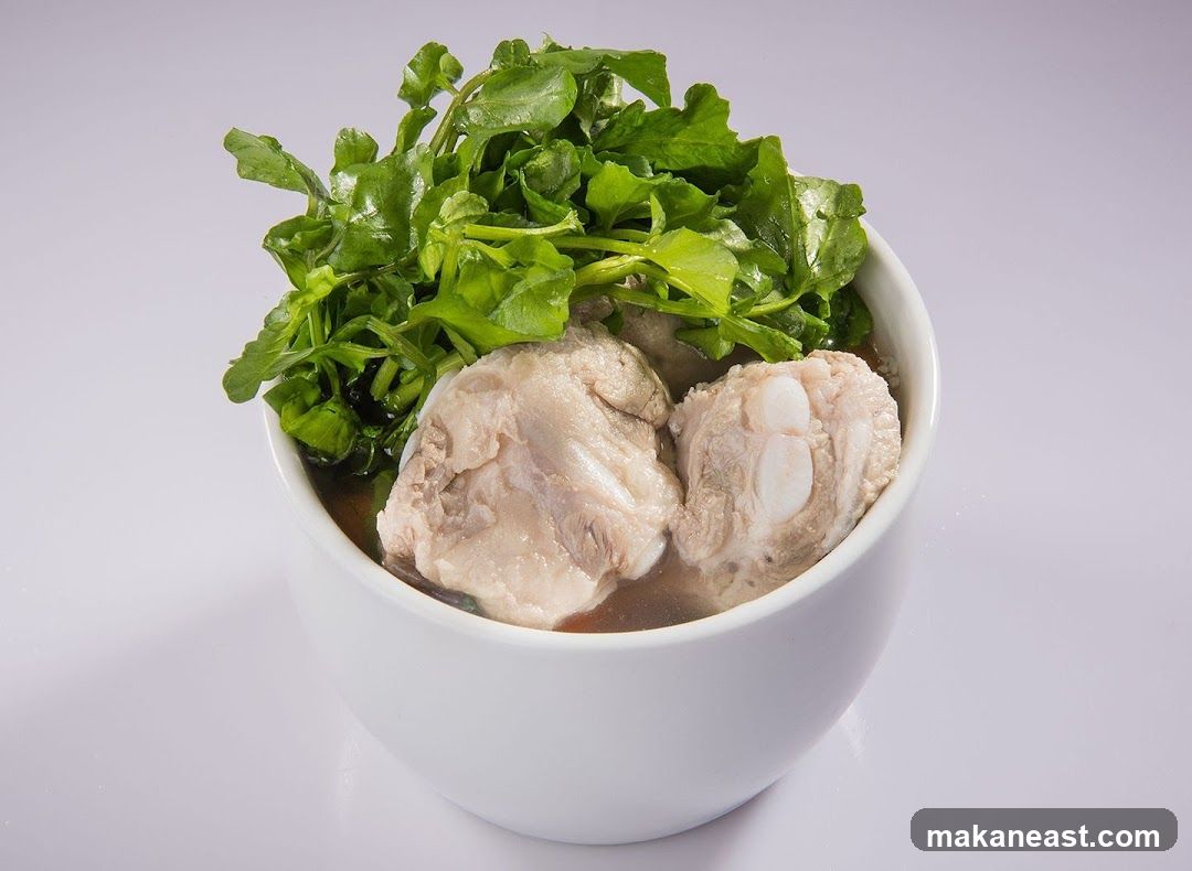Pork Rib Soup with Watercress