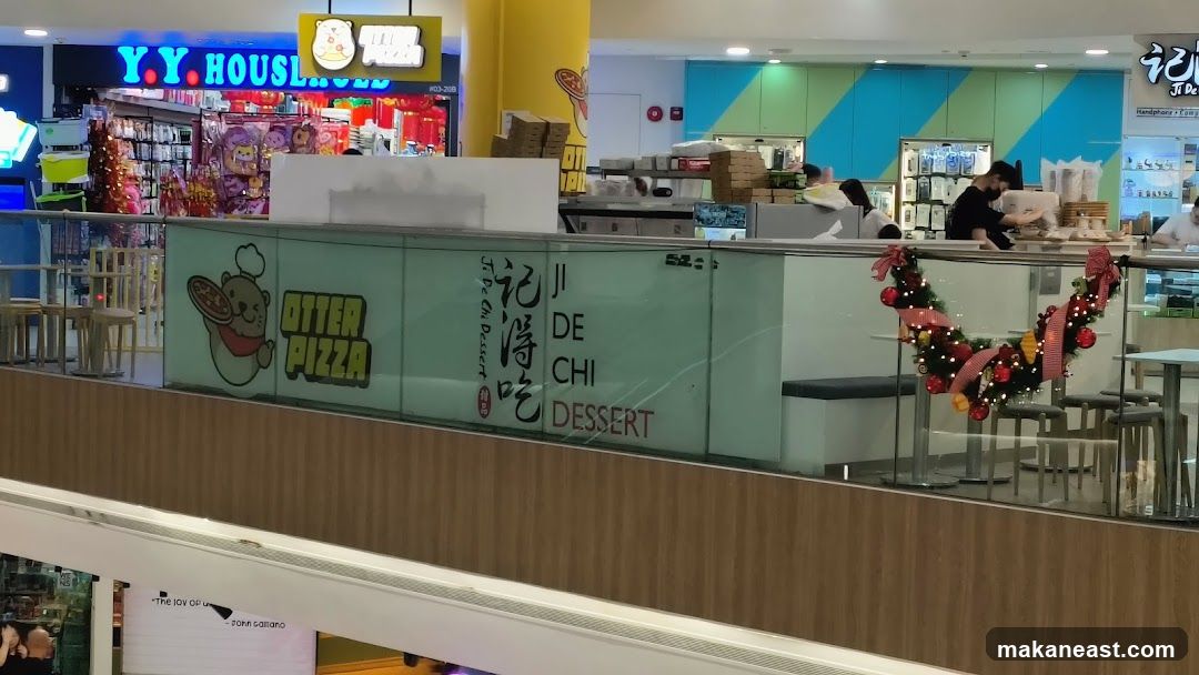 Mall Food Court