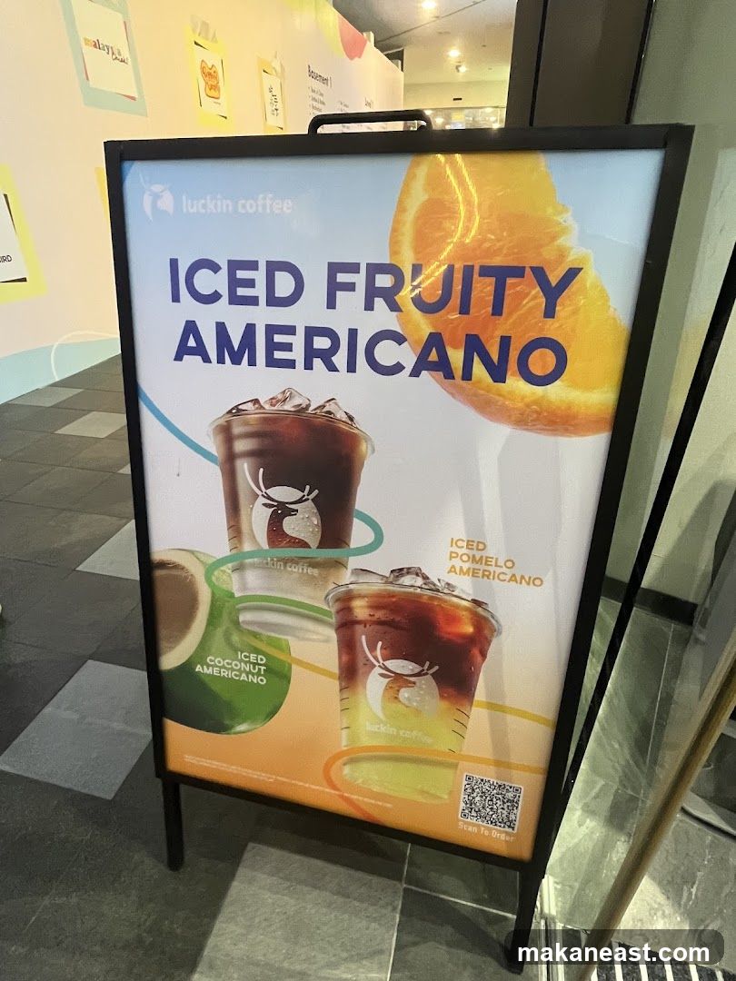 Luckin Coffee Iced Fruity Americano Advertisement