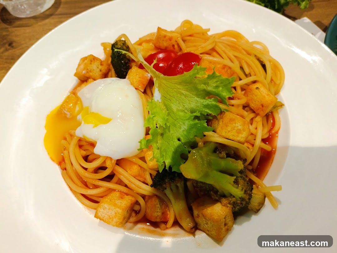 Spaghetti with Poached Egg and Vegetables