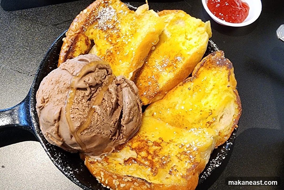 French Toast with Ice Cream
