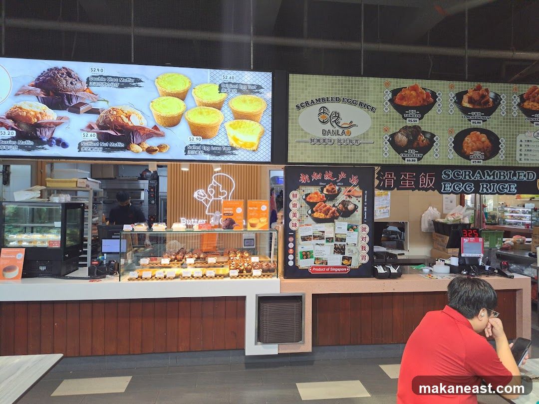 Food court stalls