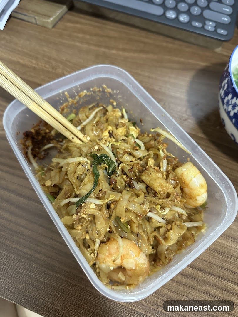 Stir-fried noodles with shrimp