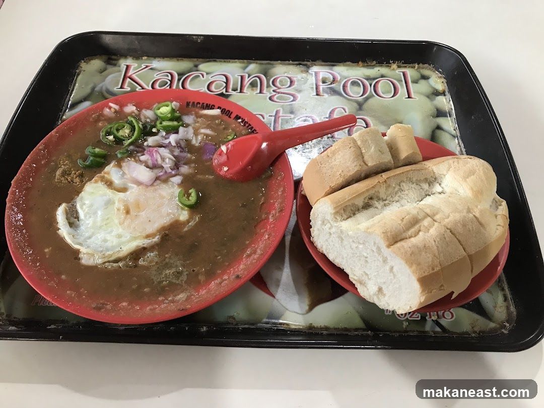 Kacang Pool with Bread