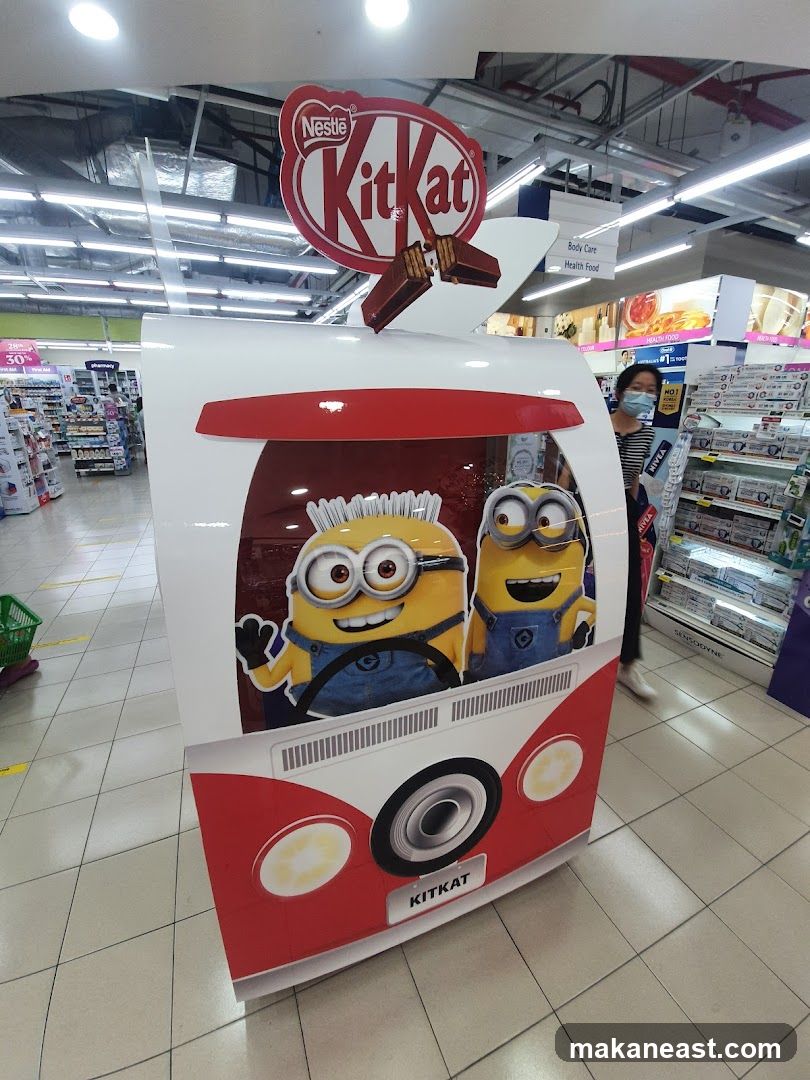 Kit Kat Minions Display