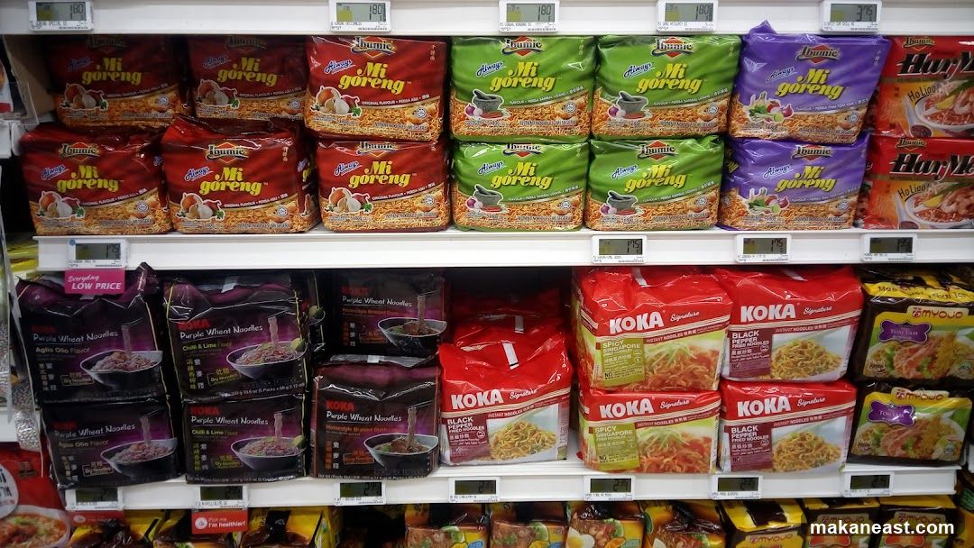 Instant Noodles Display