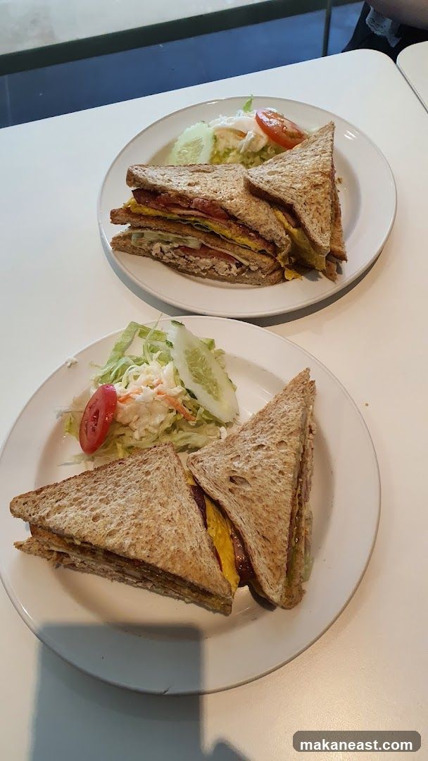 Sandwiches with Salad