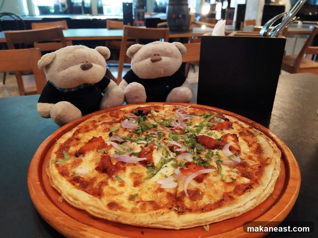 Pizza with Teddy Bears