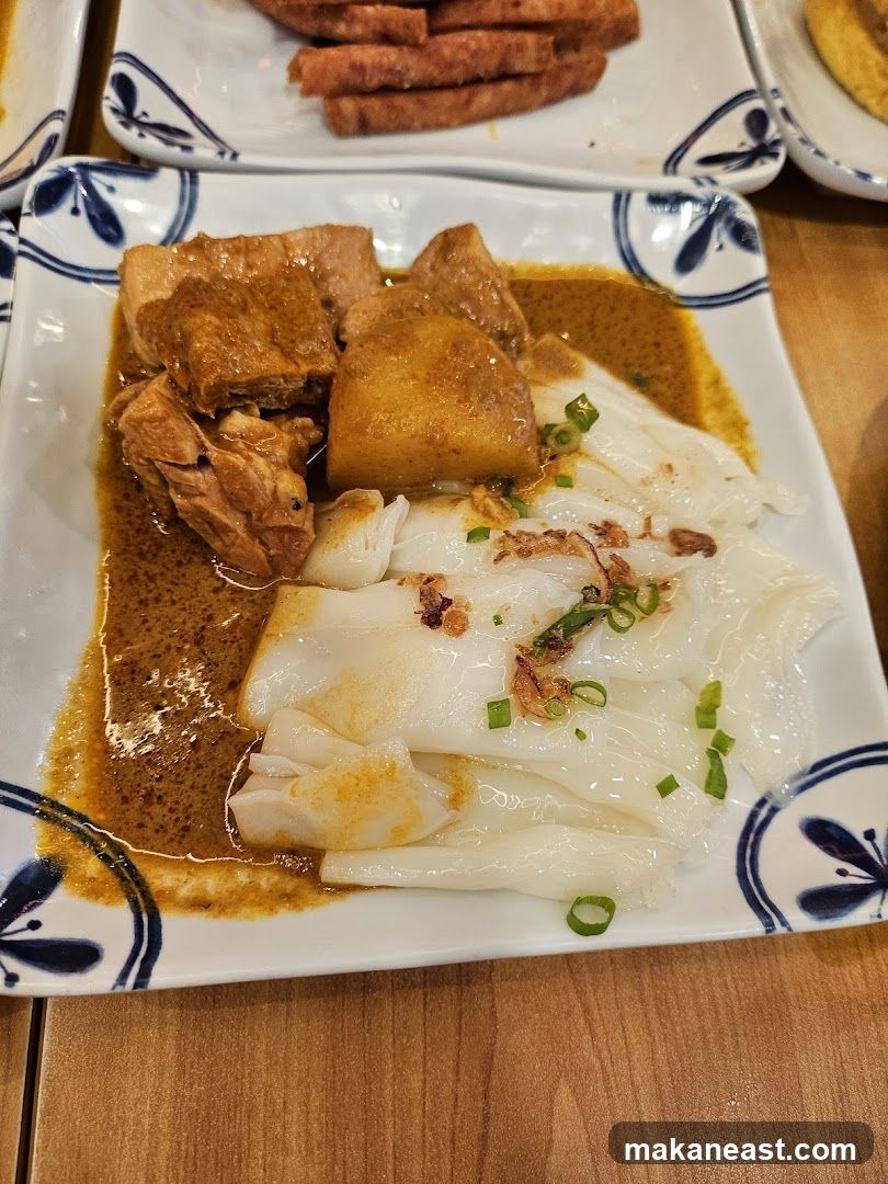 Curry Rice Noodle Rolls