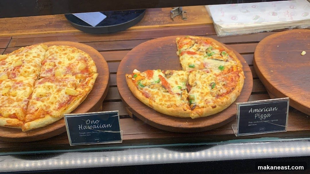 Pizzas on display