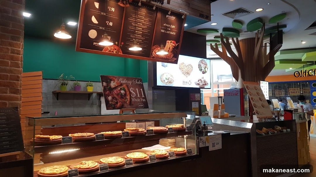 Pizza Shop Display