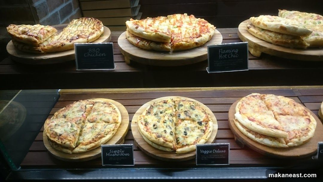 Pizzas on display