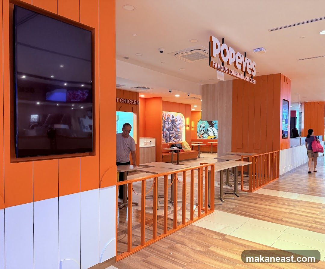 Popeyes Restaurant Interior