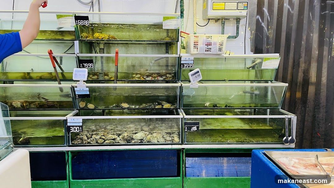 Seafood Display Tanks
