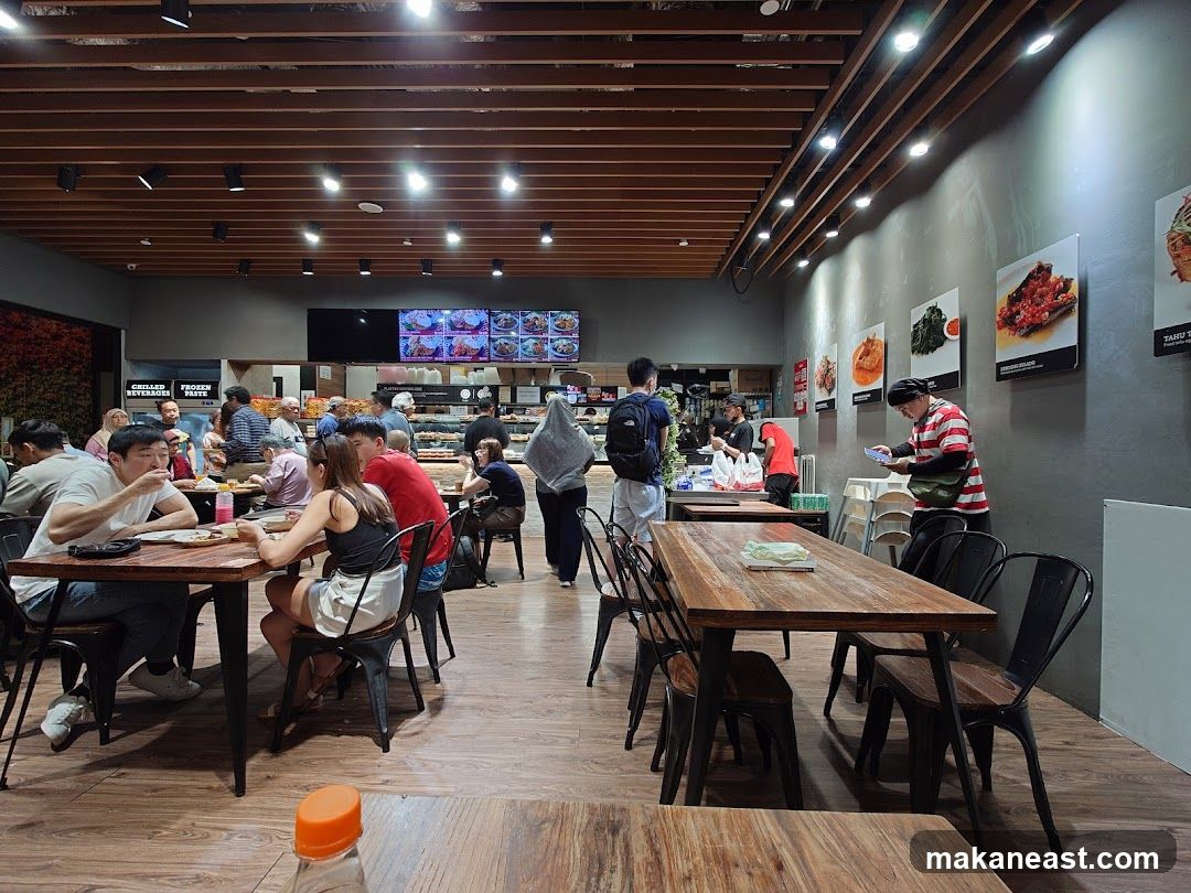 Diners in a restaurant