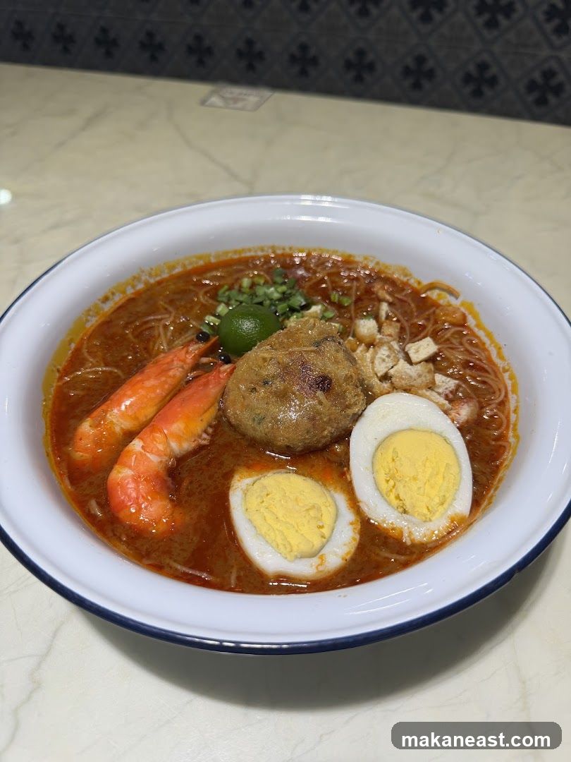 Laksa with Shrimp and Egg