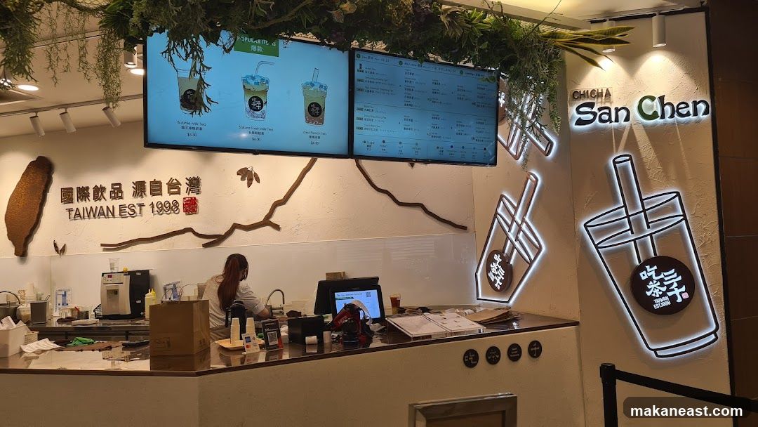 San Chen Tea Shop Counter