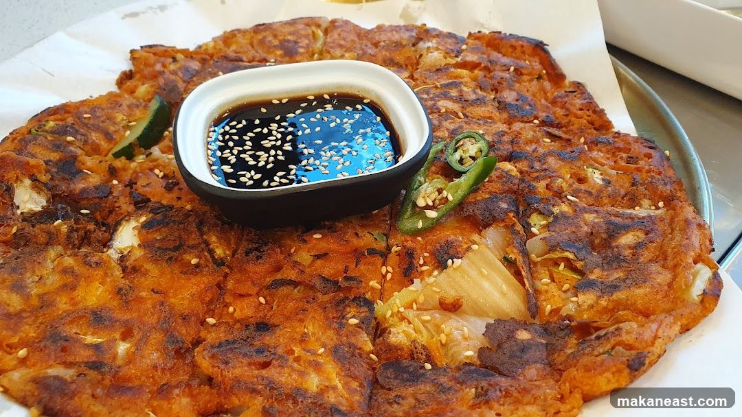 Kimchi Pancake with Dipping Sauce