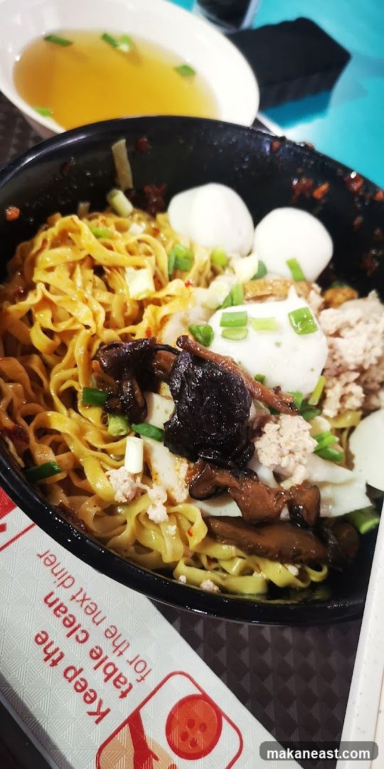 Noodles with Toppings