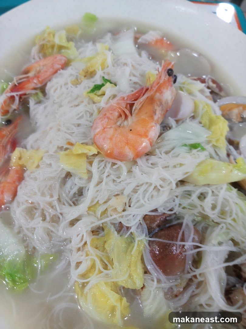 Seafood noodle soup