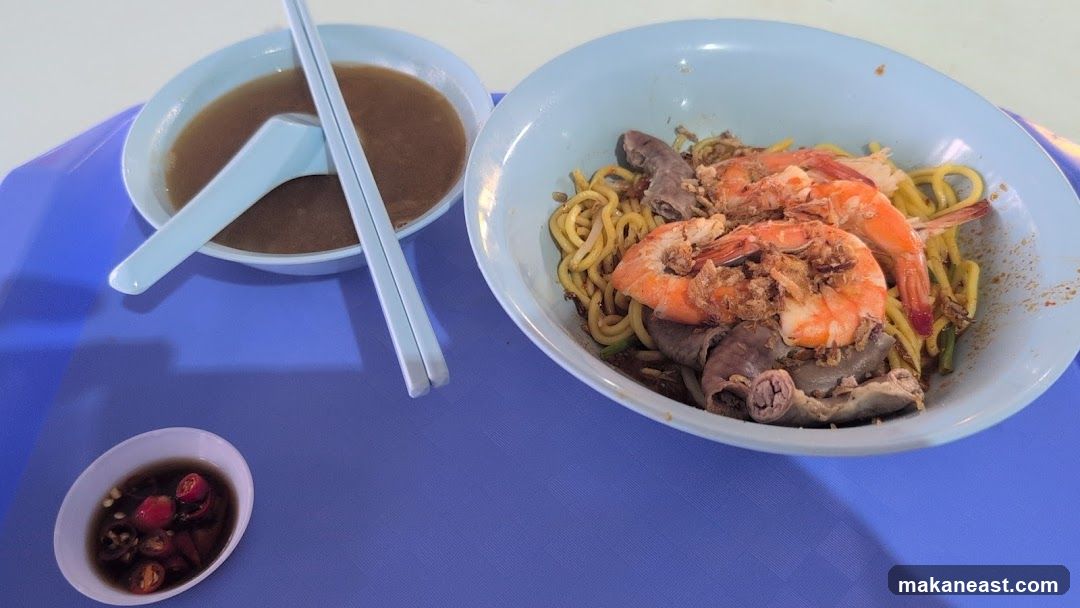 Noodles with Shrimp and Intestines