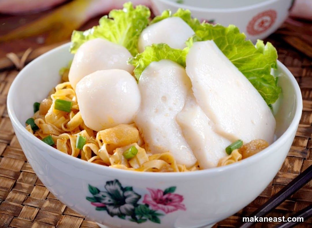 Fish Ball Noodles