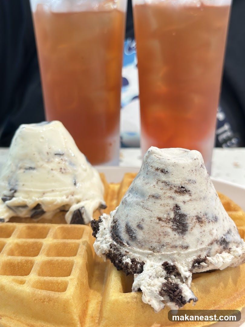 Ice Cream Waffle with Tea