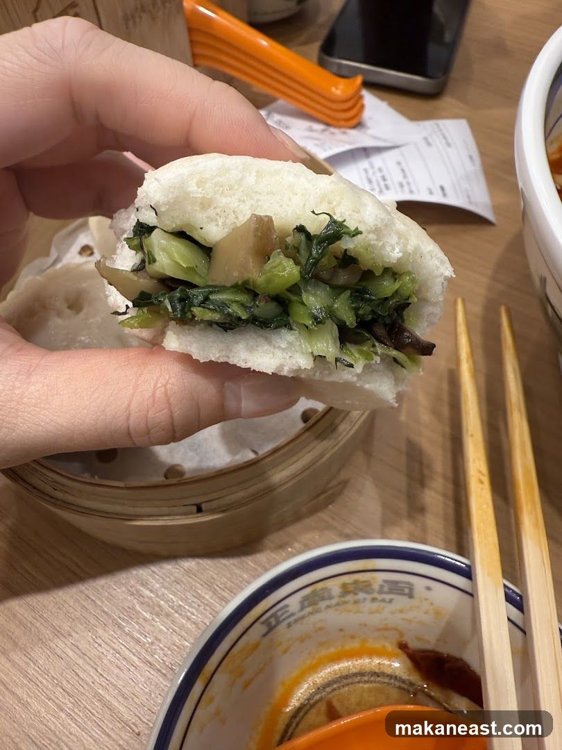 Steamed Bun with Vegetable Filling
