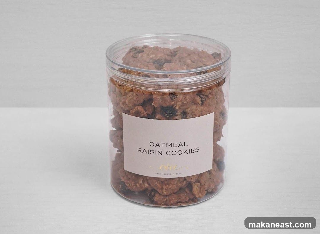 Oatmeal Raisin Cookies