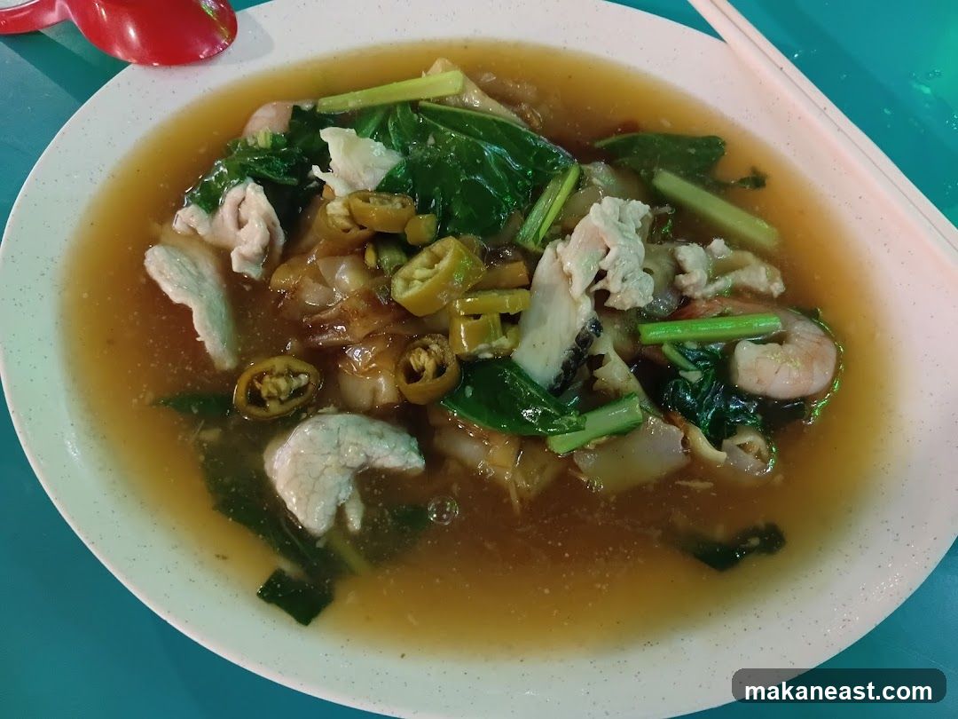 Noodles with Seafood and Vegetables