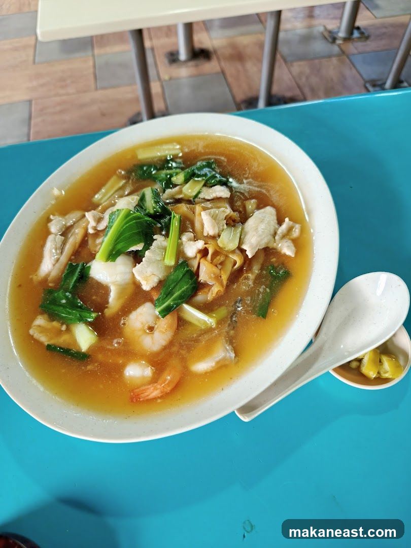 Noodles with Seafood and Vegetables