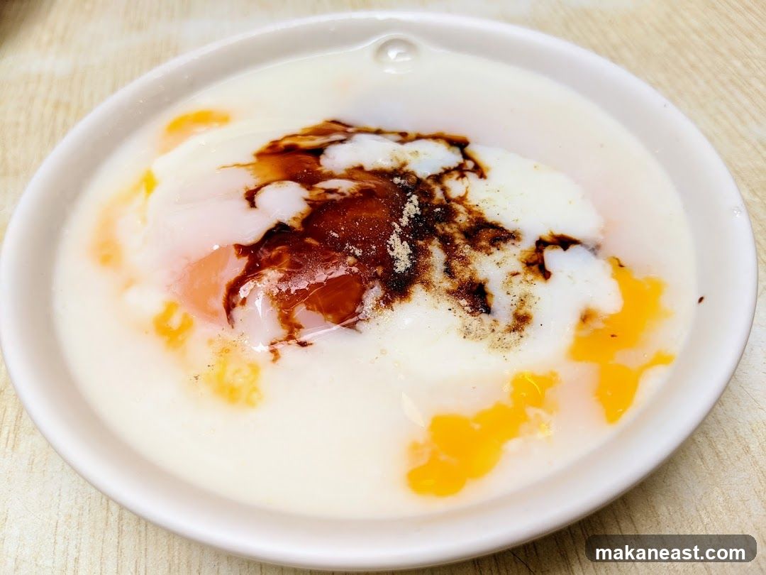 Soft-boiled eggs with soy sauce