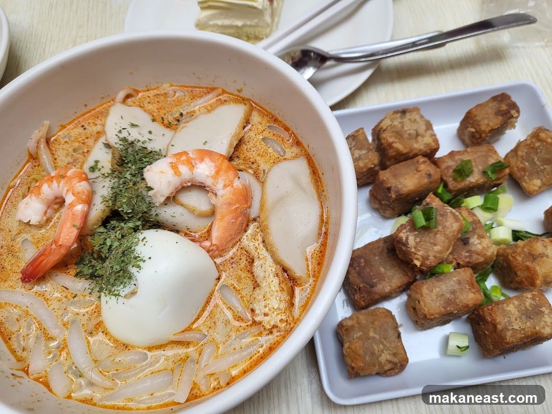 Laksa with Fried Bites