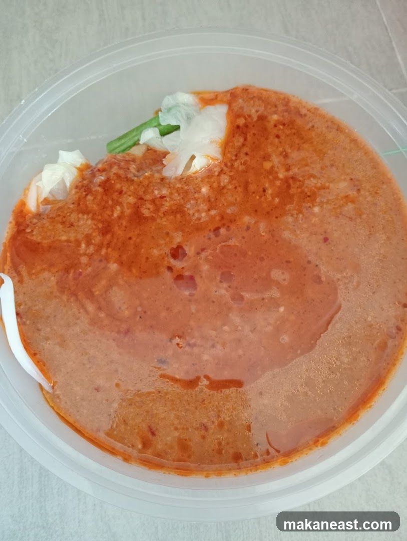 Peanut Sauce Dish