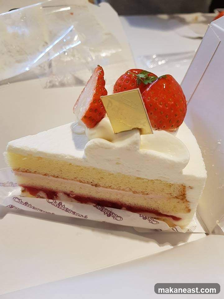 Strawberry Shortcake Slice