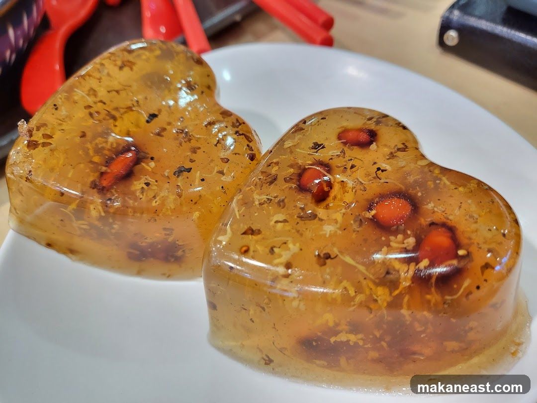 Heart-shaped Jelly Desserts